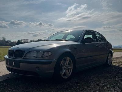 Gebraucht BMW 320 170 PS (125 kW) 2004 Silber Limousine