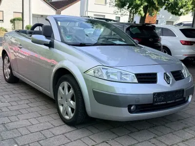 Gebraucht Renault Mégane Cabriolet 113 PS (83 kW) 2005 Silber Cabrio