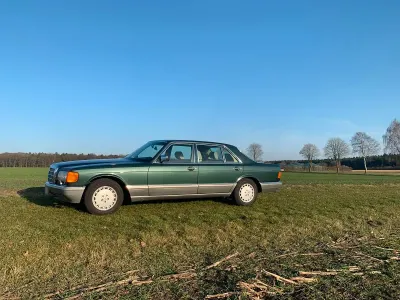 Gebraucht Mercedes 420 218 PS (160 kW) 1986 Grün Limousine