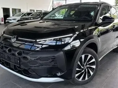Gebraucht VW T-Roc Style 150 PS (110 kW) 2026 Schwarz metallic SUV