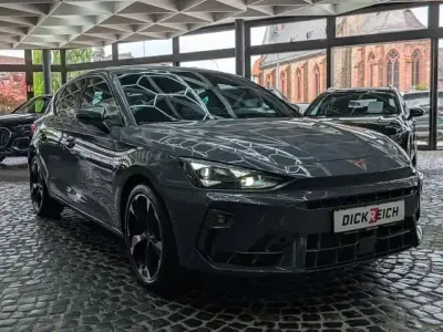 Gebraucht Cupra Leon 204 PS (150 kW) 2025 Grau Limousine