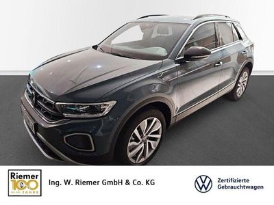 Gebraucht VW T-Roc Goal 150 PS (110 kW) 2024 Petroleum blue metallic SUV