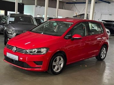 Gebraucht VW Golf Sportsvan Comfortline 86 PS (63 kW) 2017 Rot Van / Kleinbus