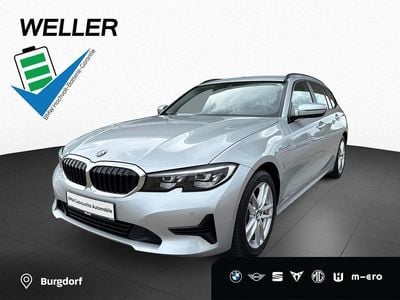BMW 330e