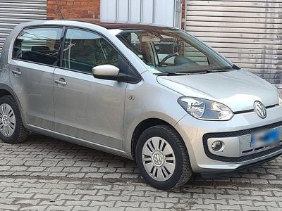 Gebraucht VW up! 68 PS (50 kW) 2013 Silber Kleinwagen