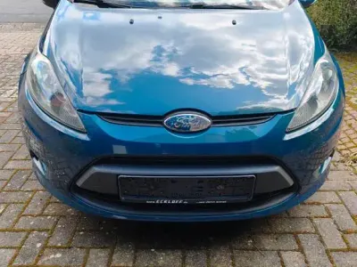 Gebraucht Ford Fiesta Trend 82 PS (60 kW) 2008 Grün Kleinwagen