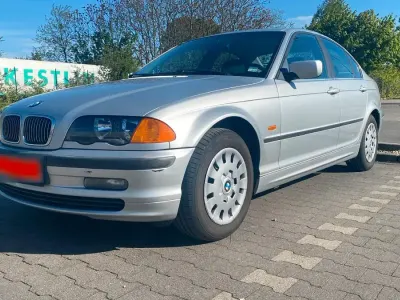 Brugt BMW 320 150 HK (110 kW) 1998 Sølv Sedan