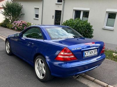 Mercedes SLK320