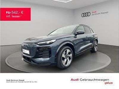 Gebraucht Audi Q6 e-tron Ambiente 185 kW (252 PS) 2025 Blau (plasmablau metallic) SUV
