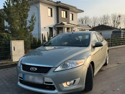 Gebraucht Ford Mondeo 145 PS (106 kW) 2009 Grau Limousine