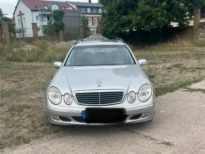 Gebraucht Mercedes E500 306 PS (225 kW) 2003 Silber Kombi