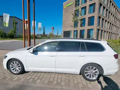 Gebraucht VW Passat 190 PS (139 kW) 2020 Weiß Kombi