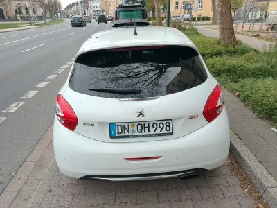 Usata Peugeot 208 GTi 200 CV (147 kW) 2013 Bianco Utilitaria
