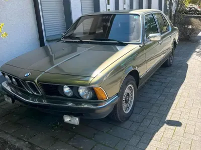 Gebraucht BMW 730 184 PS (135 kW) 1987 Grün Limousine