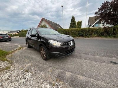Gebraucht Nissan Qashqai +2 Visia 117 PS (86 kW) 2012 Schwarz SUV