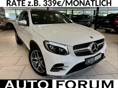 Używany Mercedes GLC250 AMG line 211 KM (155 kW) 2018 Biały Sedan/Limuzyna