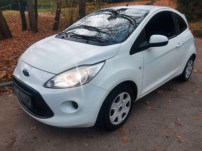 Weiß Gebraucht 2011 Ford Ka Kleinwagen | 3.399 € (Fairer Preis)