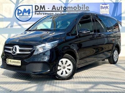 Mercedes V220