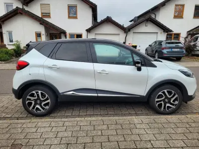 Używany Renault Captur Intens 118 KM (86 kW) 2016 Biały SUV