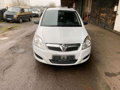 gebraucht Opel Zafira 1.6 Benzin Bj 2009