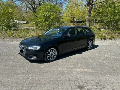 Second-hand Audi A4 Ambition 150 CP (110 kW) 2015 Negru Break