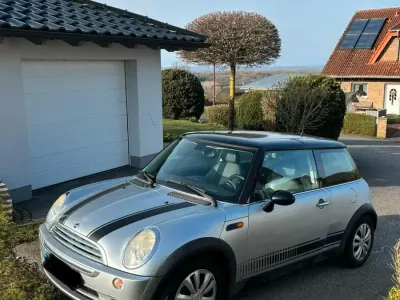 Usata Mini Cooper 116 CV (85 kW) 2004 Argento Utilitaria