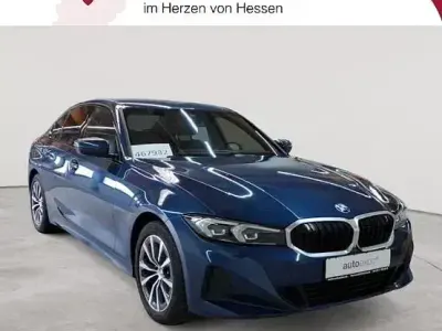 Usata BMW 320 Sport Line 190 CV (139 kW) 2023 Blu Berlina