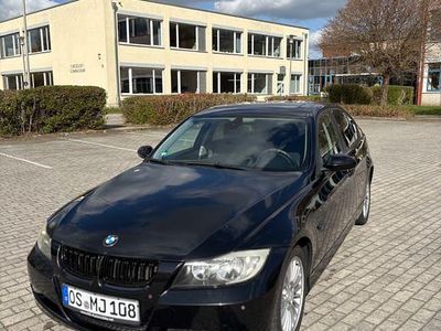 Gebraucht BMW 318 129 PS (94 kW) 2006 Schwarz Limousine