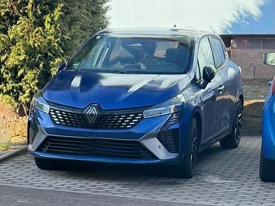 Gebraucht Renault Clio V Esprit Alpine 143 PS (105 kW) 2025 Blau Limousine