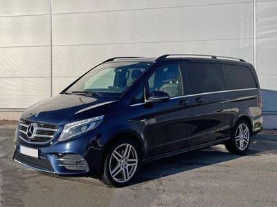 Cavansitblau metallic (metallic) Gebraucht 2017 Mercedes V250 Avantgarde Edition Van / Kleinbus | 39.890 € (Etwas zu teuer)
