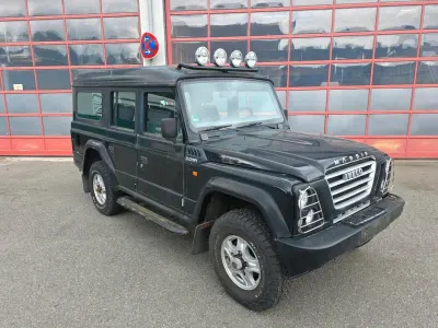 Gebraucht Iveco Massif 145 PS (106 kW) 2011 Schwarz SUV