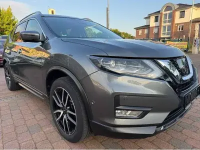 Gebraucht Nissan X-Trail Visia 163 PS (119 kW) 2018 Grau SUV