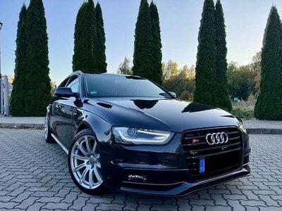 Używany Audi A4 S-Line 190 KM (139 kW) 2015 Czarny Kombi