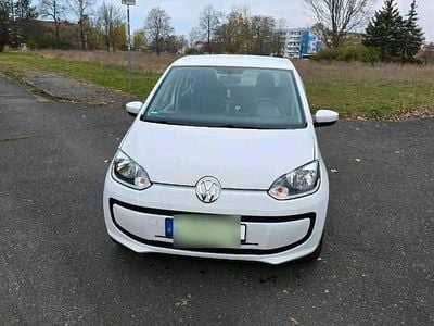 Second-hand VW up! 69 CP (50 kW) 2013 Alb Hatchback