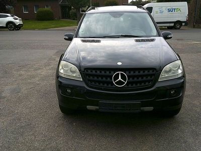 Mercedes ML280