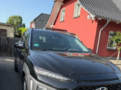 Gebraucht Hyundai Kauai 120 PS (88 kW) 2020 Schwarz SUV