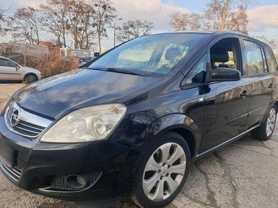 Usata Opel Zafira 150 CV (110 kW) 2009 Nero Monovolume