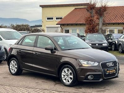 Gebraucht Audi A1 Sportback Attraction 86 PS (63 kW) 2012 Braun Kleinwagen