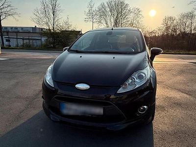 Gebraucht Ford Fiesta Trend 82 PS (60 kW) 2009 Blau Kleinwagen