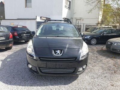 Usata Peugeot 5008 Premium 156 CV (114 kW) 2010 Nero Monovolume