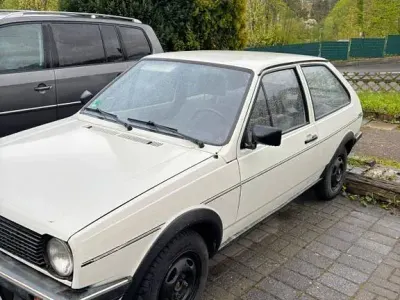 Gebraucht VW Polo 45 PS (33 kW) 1988 Weiß Coupé