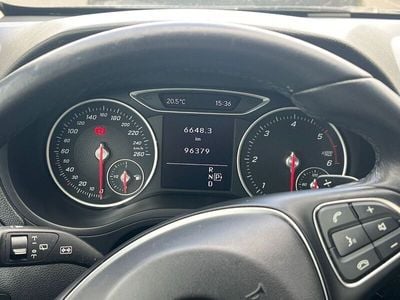 Mercedes B180