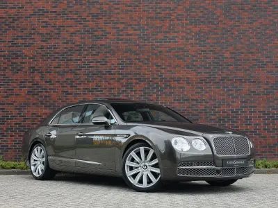 Gebraucht Bentley Flying Spur Mulliner 625 PS (459 kW) 2013 Grau Limousine