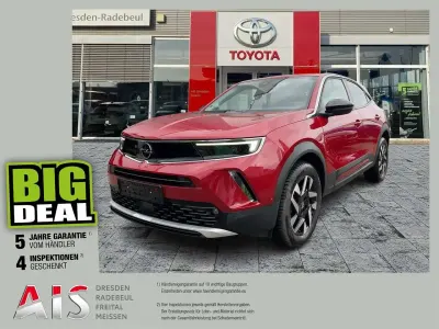 Gebraucht Opel Mokka Elegance 136 PS (100 kW) 2023 Lackierung rot rubi/typ aussenverkl SUV