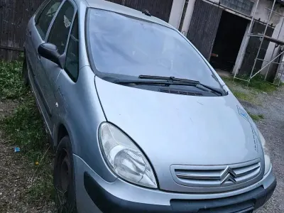 Gebraucht Citroën Xsara Picasso 90 PS (66 kW) 2007 Grau Van / Kleinbus