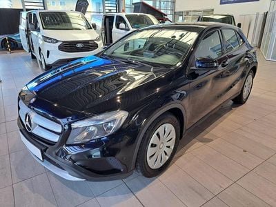 Mercedes GLA200