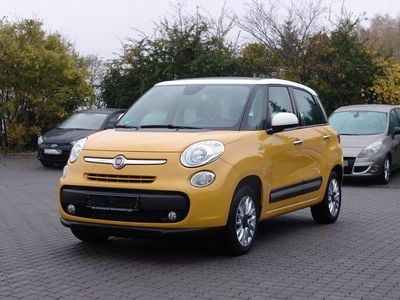 Gelb Gebraucht 2014 Fiat 500L Lounge Van / Kleinbus | 10.700 € (Teuer)