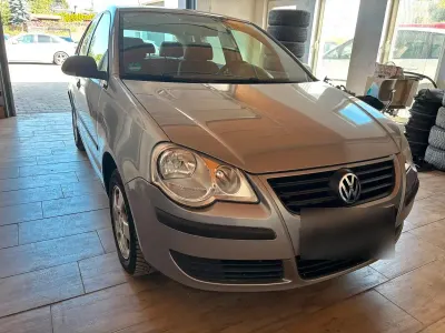 Gebraucht VW Polo 75 PS (55 kW) 2007 Grau Kleinwagen
