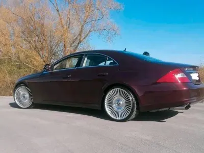 Gebraucht Mercedes CLS500 387 PS (284 kW) 2006 Rot Coupé