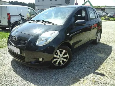 Gebraucht Toyota Yaris Team 69 PS (50 kW) 2008 Black mica / ink Kleinwagen